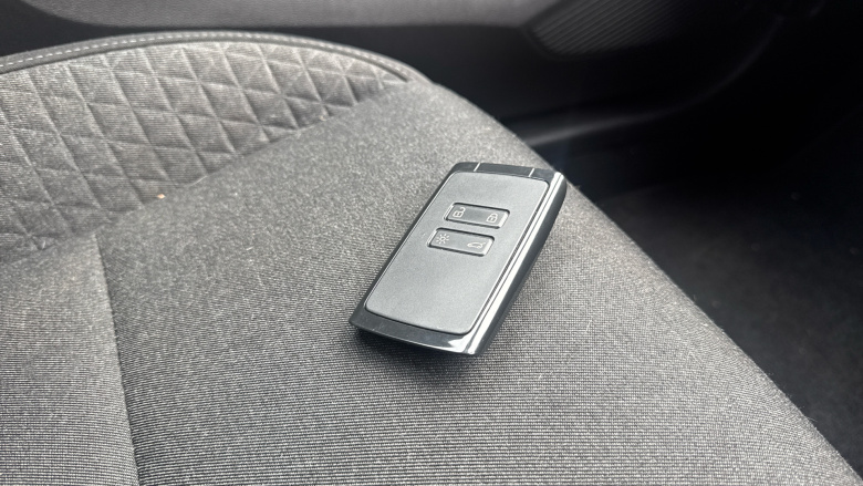 Renault Clio 1.0 TCe 90 Iconic 5dr Petrol Hatchback